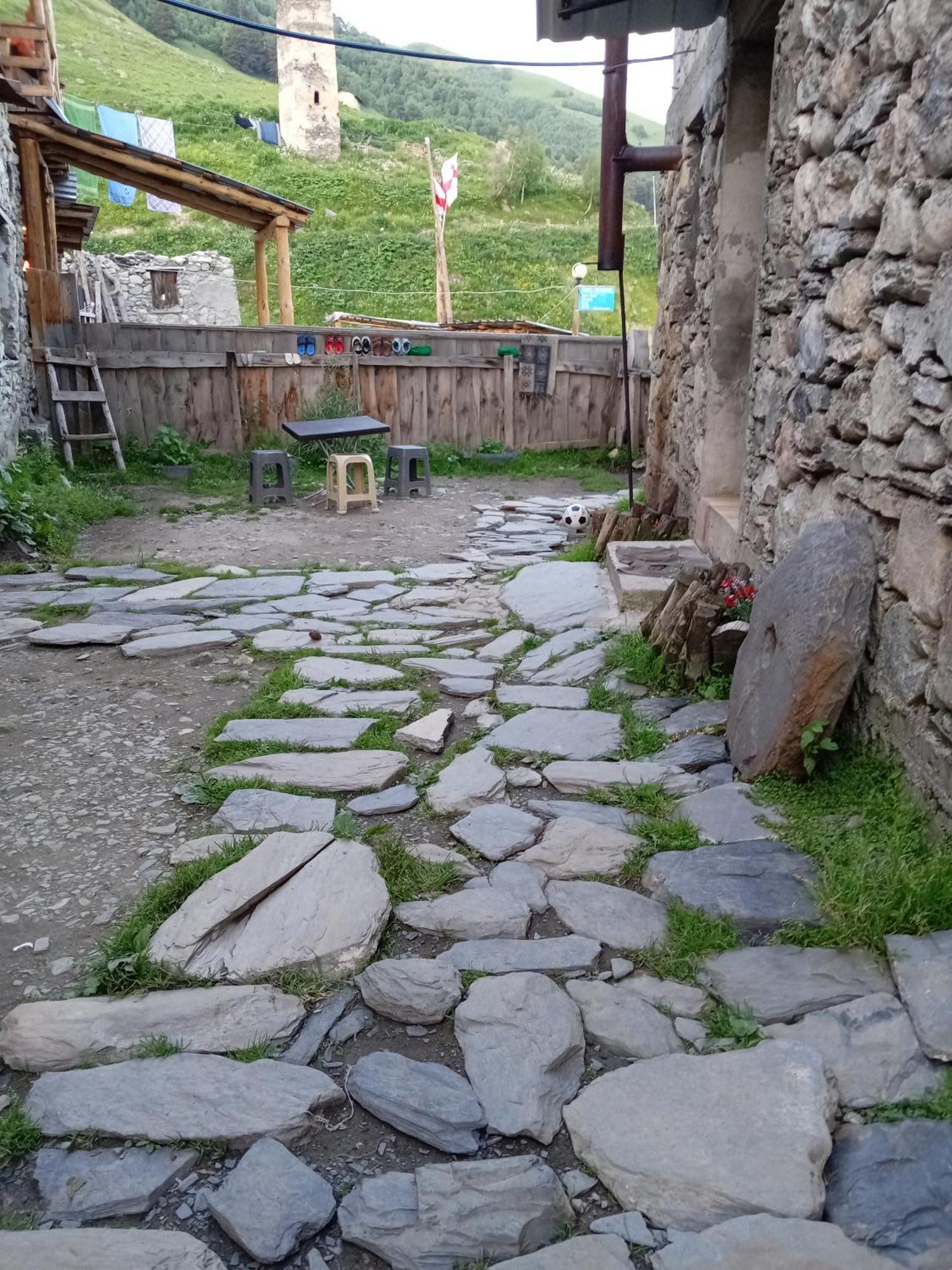 Отель Гостевой дом Stone House Marexi Адиши Экстерьер фото